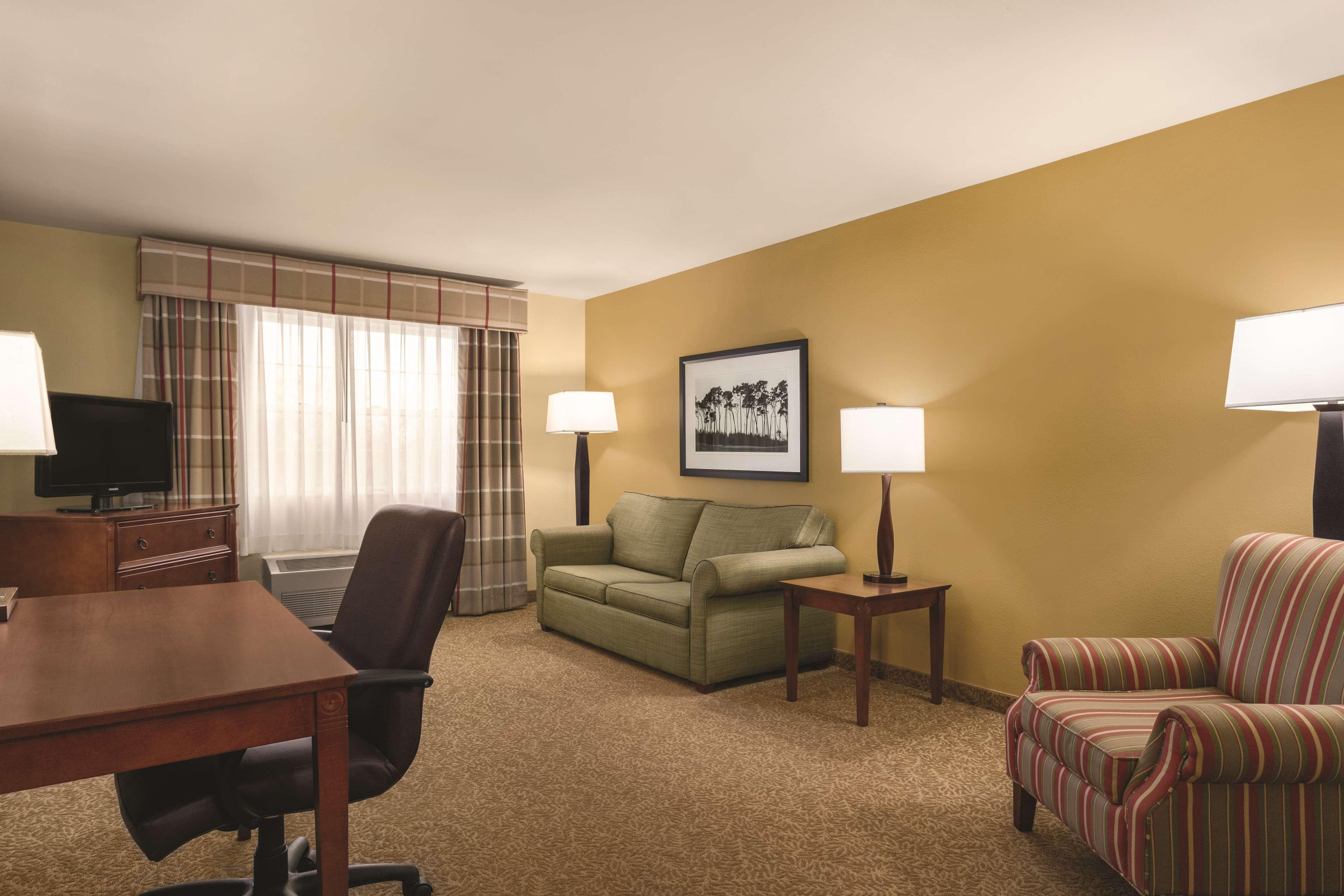 Country Inn & Suites By Radisson, Dakota Dunes, Sd Exterior photo